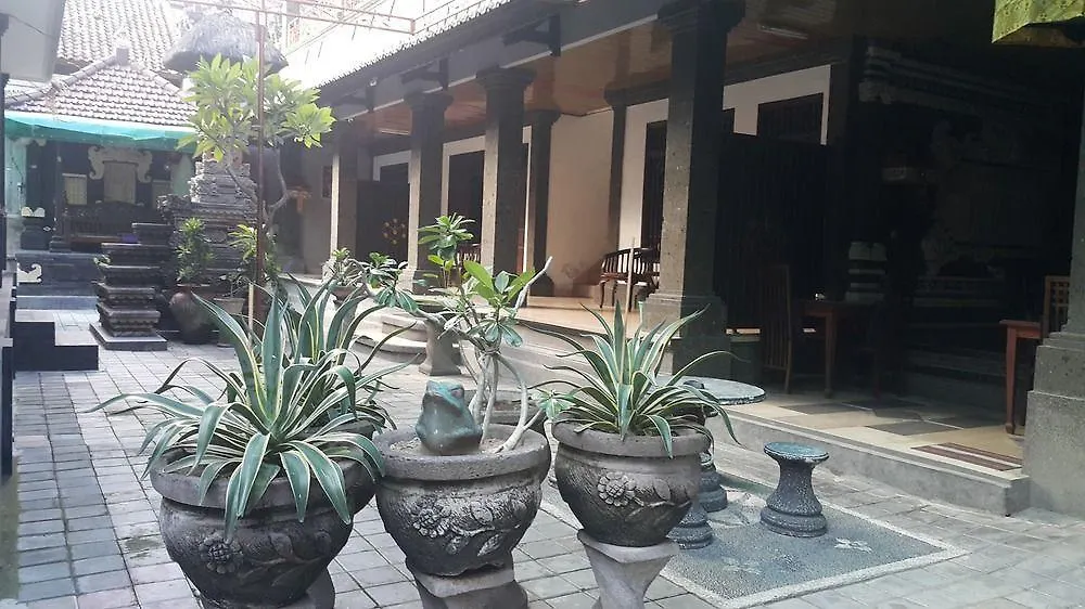 Hotel Cempaka 2 Homestay Kuta