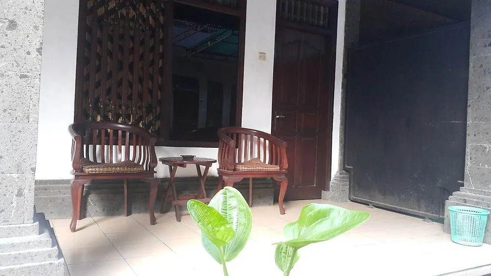 Cempaka 2 Homestay Kuta